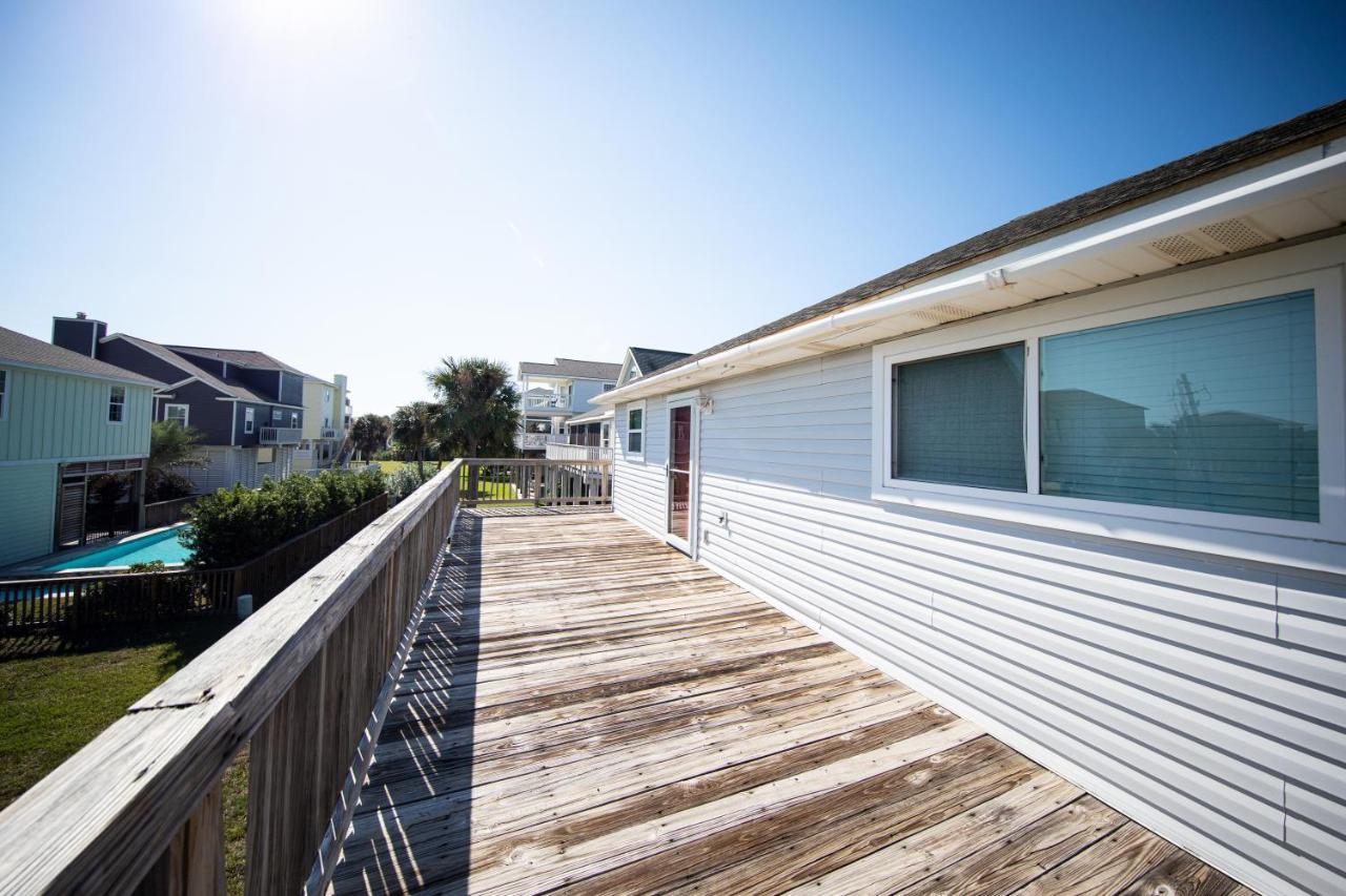Relax At Our Beach Haven - Pet Friendly Galveston Exterior photo